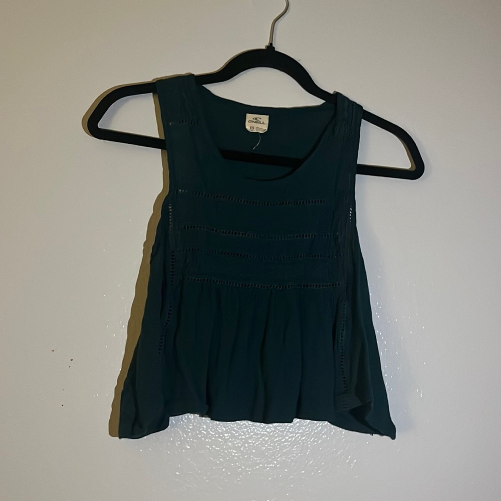 turquoise tank top
